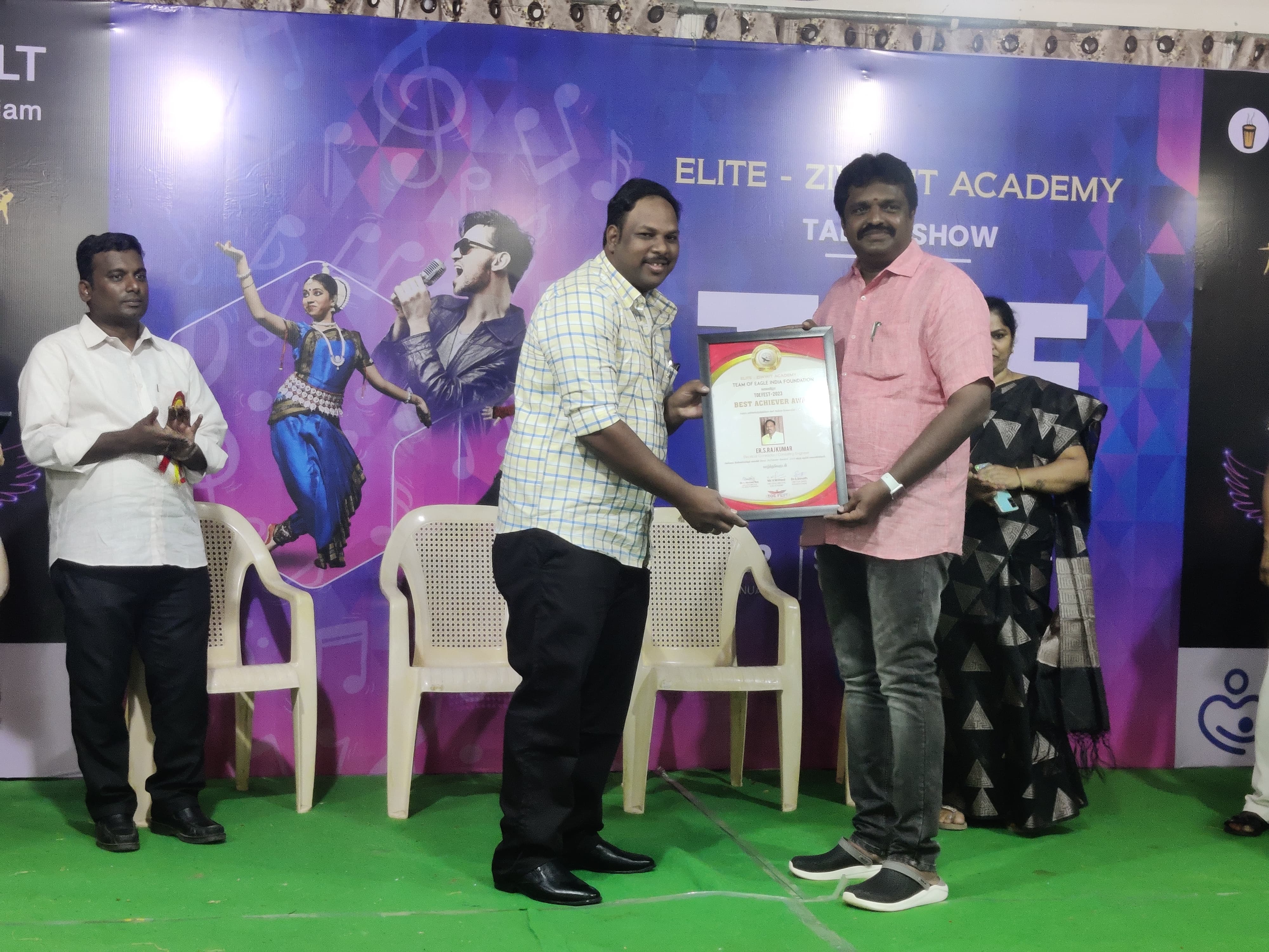 Receiving the Best Achiever Award